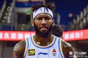 背水一战迎反弹杰曼首节6投4中 独得9分1板3助1断